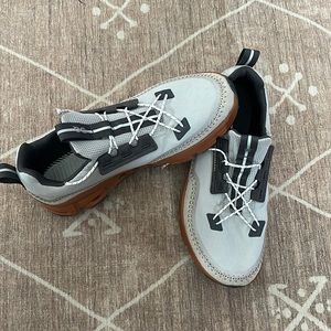 On Running Cloudaway w’s sneakers